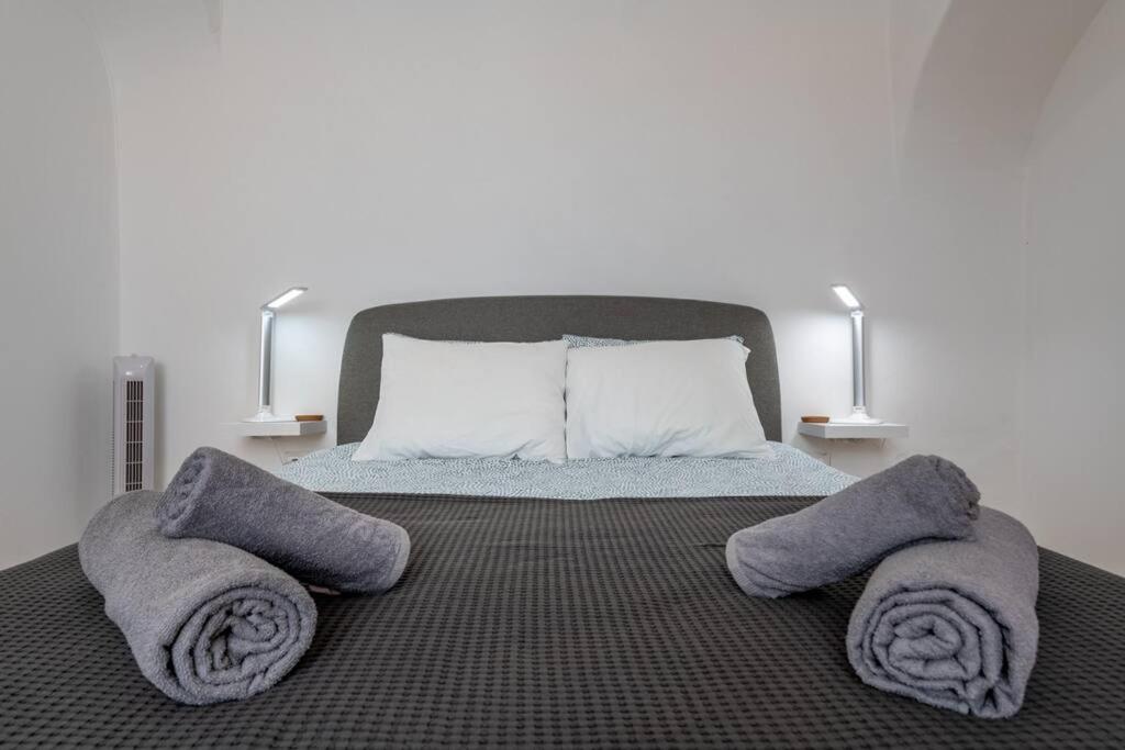 Newly Renovated Flat In Historic Center 公寓